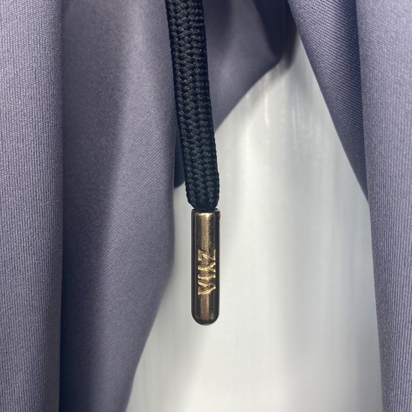 Zyia Dark Gray Peak Zipper Jogger Pants - Picture 4 of 7